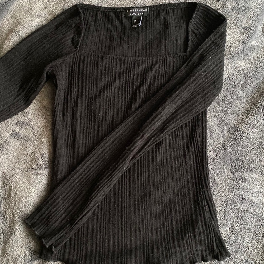 Square Neck Long Sleeve